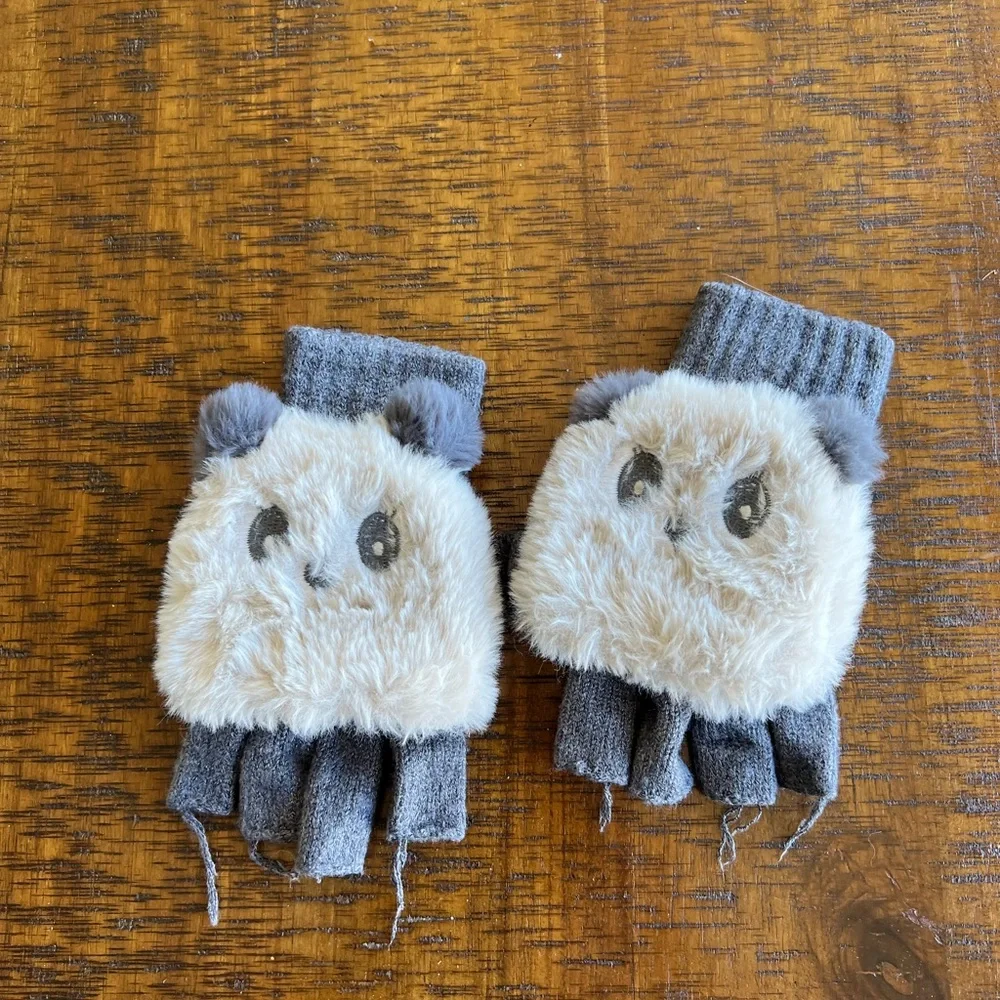 ⚡️MOVING SALE ⚡️Zara gloves ⚡️MOVING SALE ⚡️